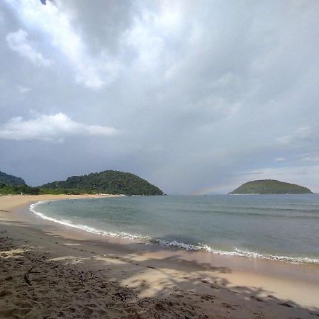 Apartamento Com Ar Cond. Na Praia Grande Ubatuba Exterior photo