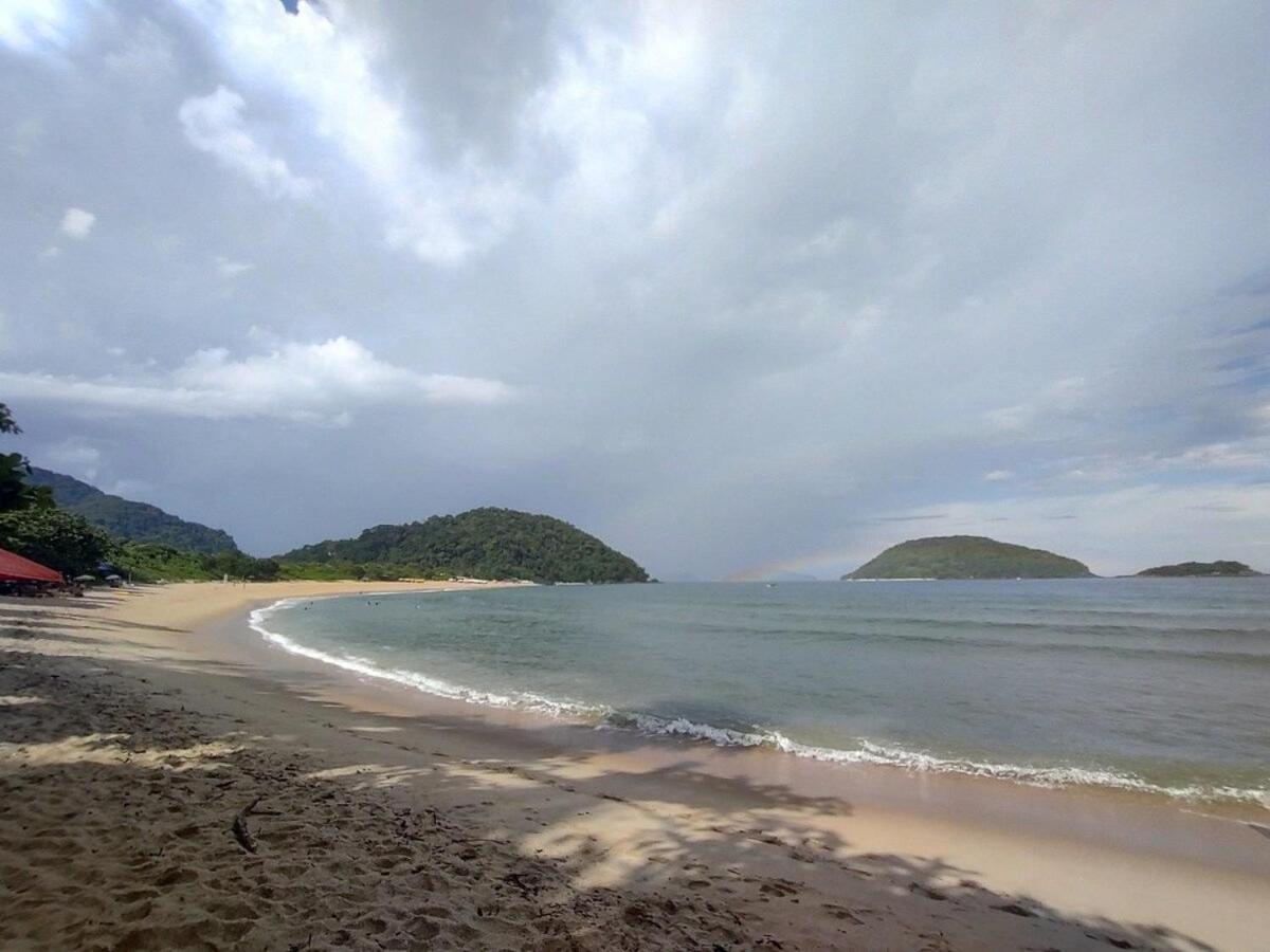 Apartamento Com Ar Cond. Na Praia Grande Ubatuba Exterior photo